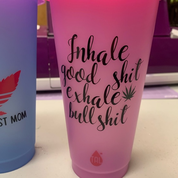 Color Changing Cups - Picture 5 of 5